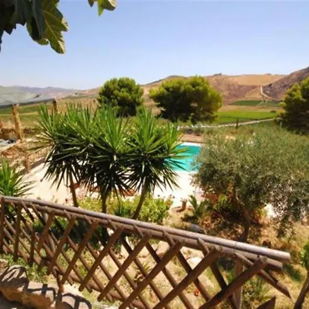 לינה וארוחת בוקר Terra Nostra Cattolica Eraclea